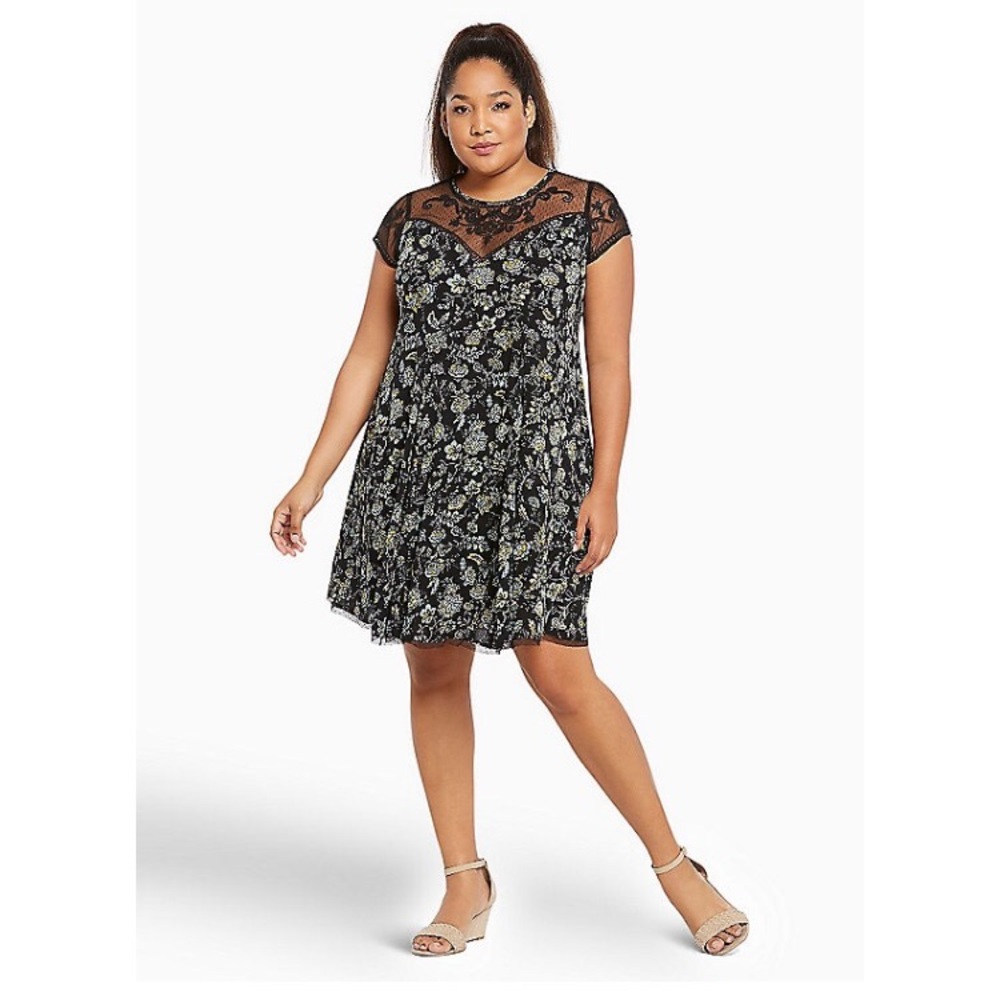 New torrid floral print dress size 2x - Picture 3 of 5